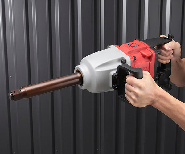 TONE エアーインパクトレンチ(ストレートタイプ) 能力ボルト径50mm 差込角25.4mm (AIS8500L)(4953488318418) トネ