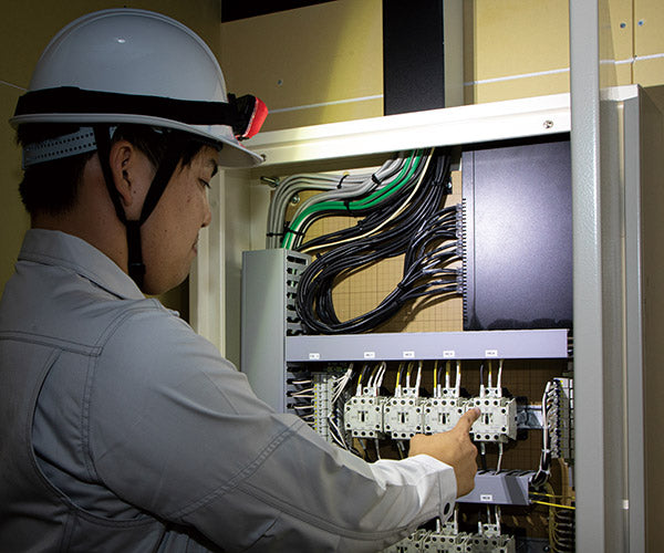 KTC AL813M 充電式LEDヘッドライト 400lm モーションセンサー LED作業灯 広角・スポット切替