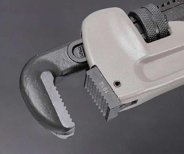 TONE パイプレンチ(アルミ製) 全長327mm 口開き70mm (ALPW-350)(4953488406856) トネ