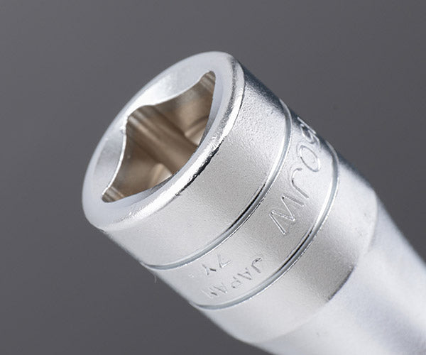 KTC 首振りエクステンションバー 差込角12.7mm(12.7sq.)(1/2) 全長150mm (BE4-150JW)(4989433606187) 京都機械工具