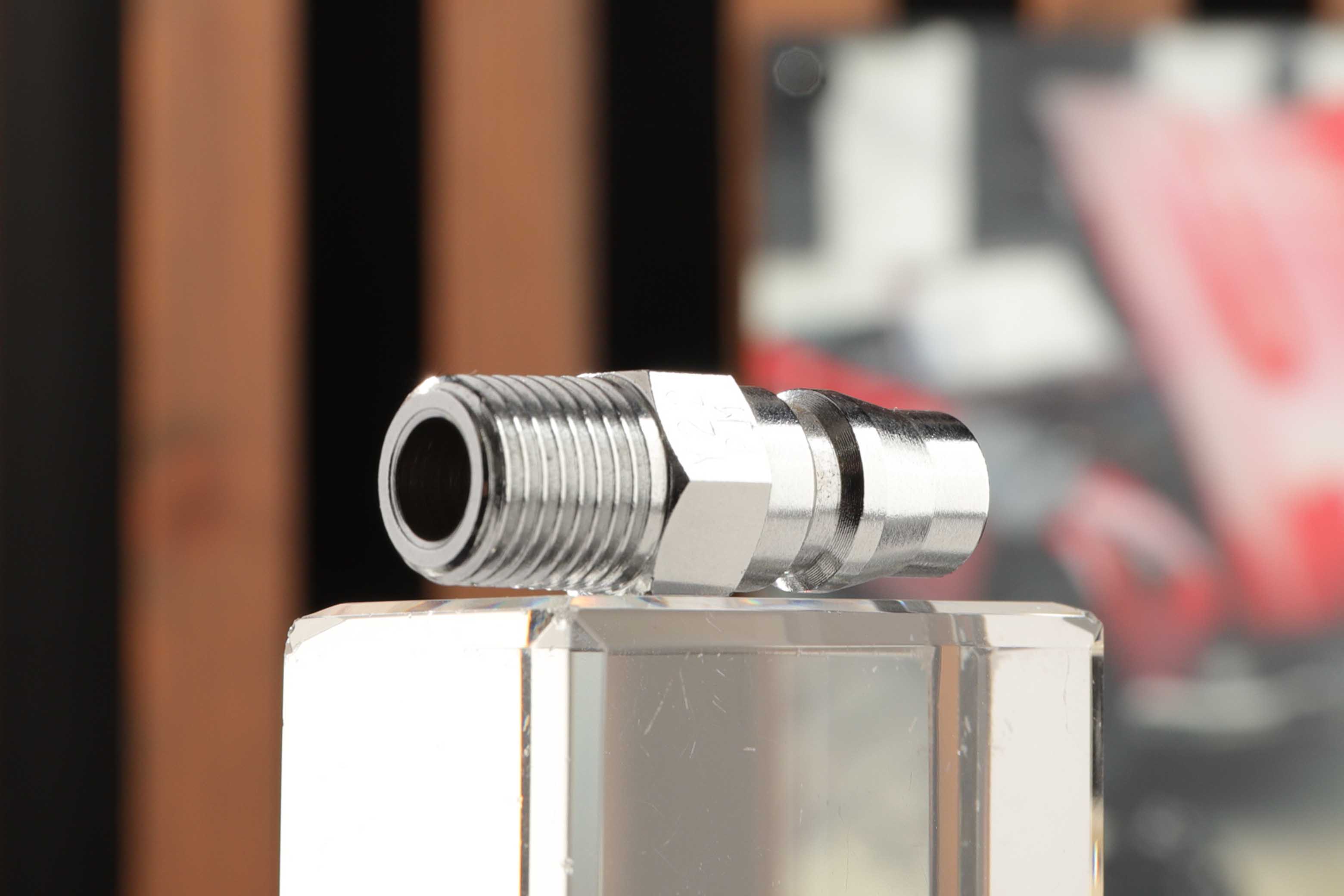 ヤマトエンジニアリング プラグカプラ 1/4 BLY-22PM