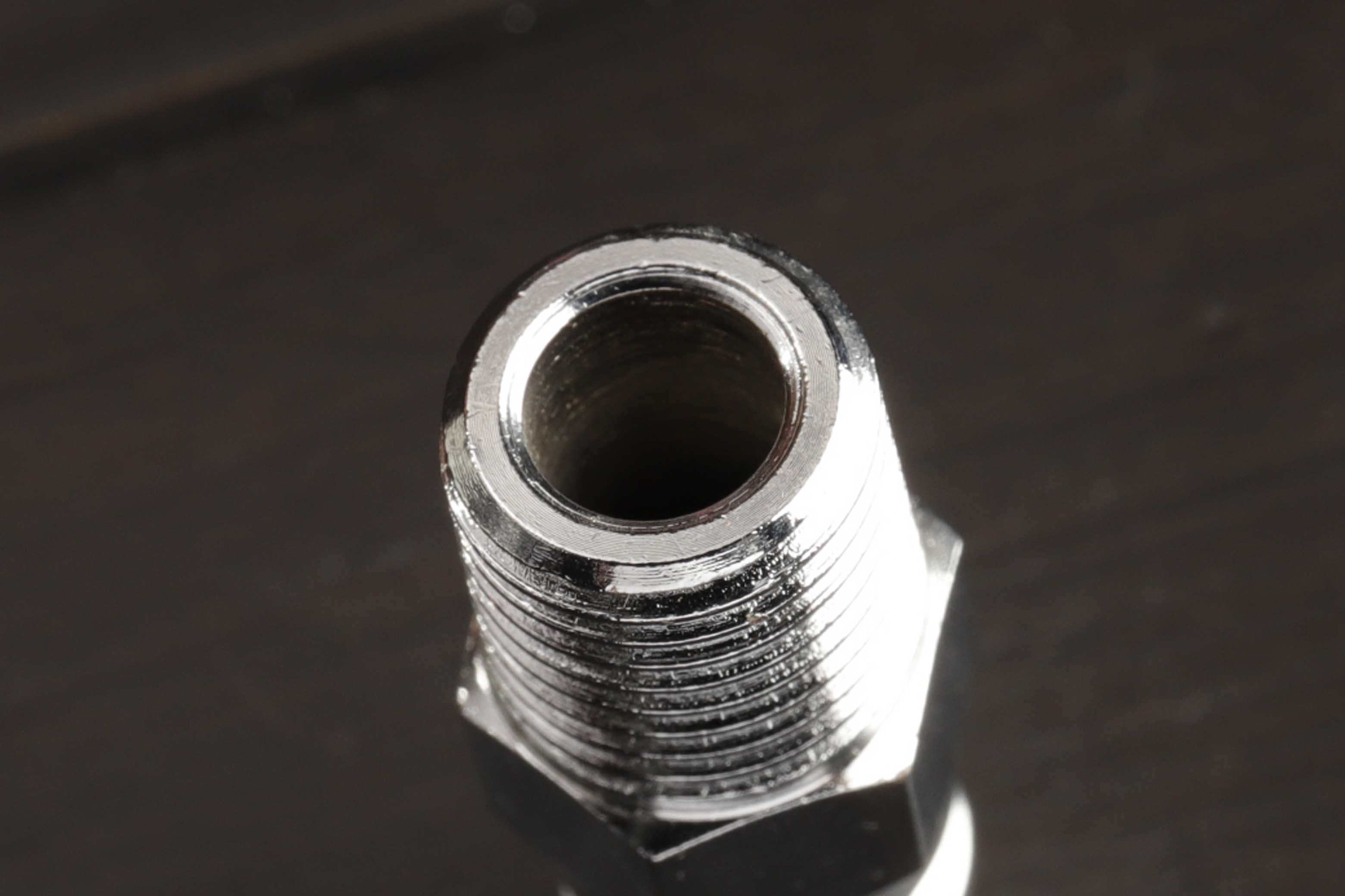 ヤマトエンジニアリング プラグカプラ 1/4 BLY-22PM