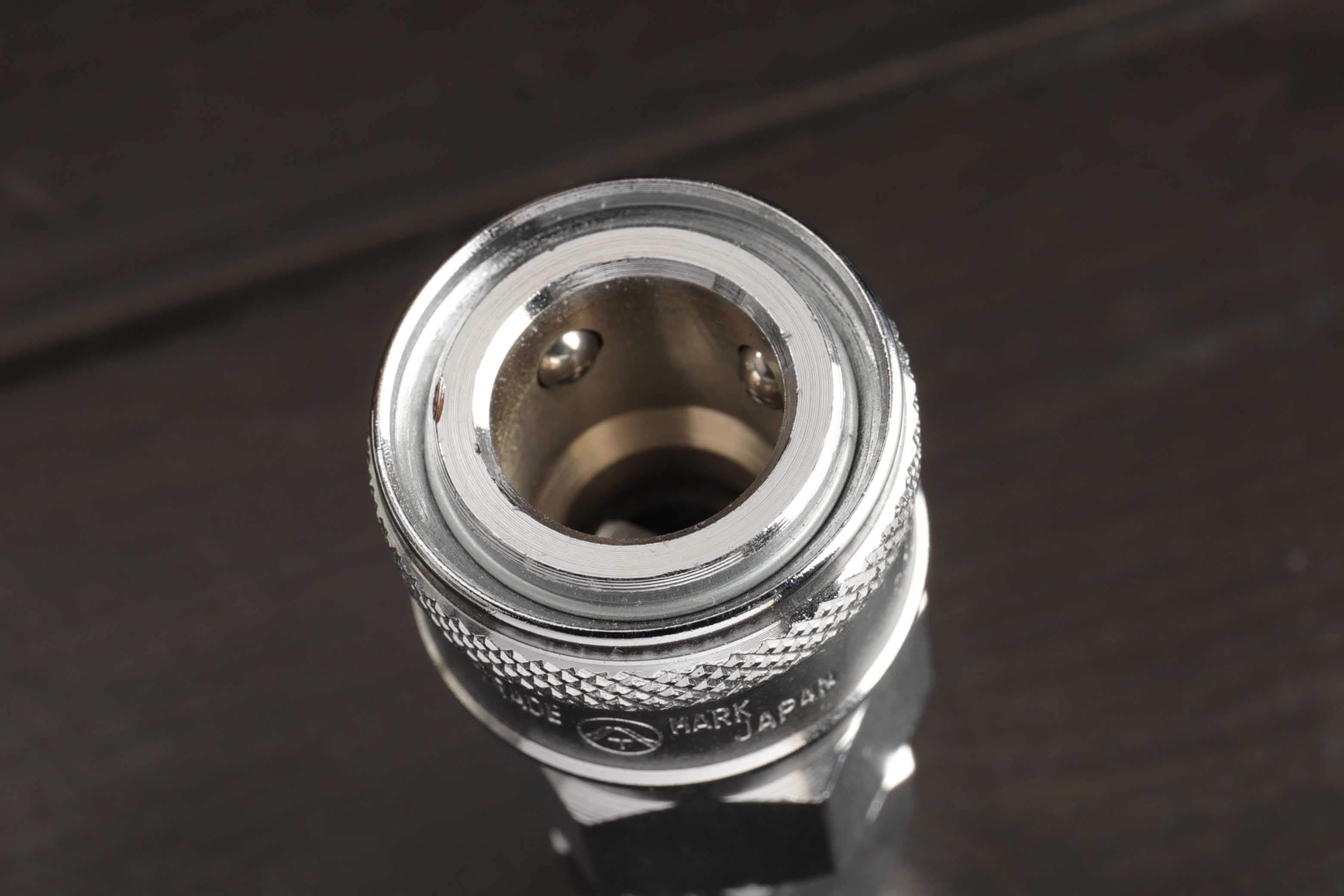 ヤマトエンジニアリング プラグカプラ 1/4 BLY-22SN