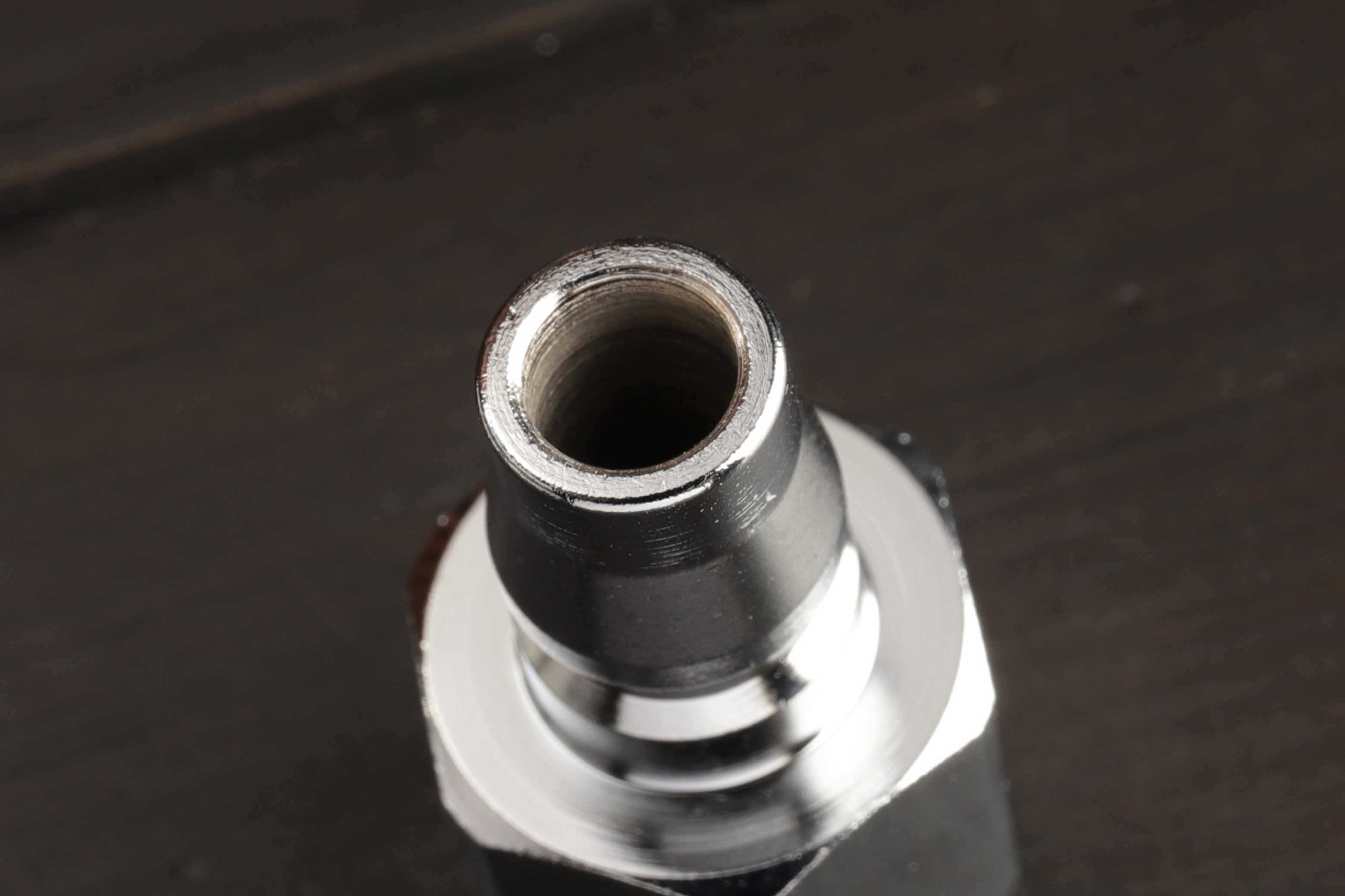 ヤマトエンジニアリング プラグカプラ 3/8 BLY-23PF