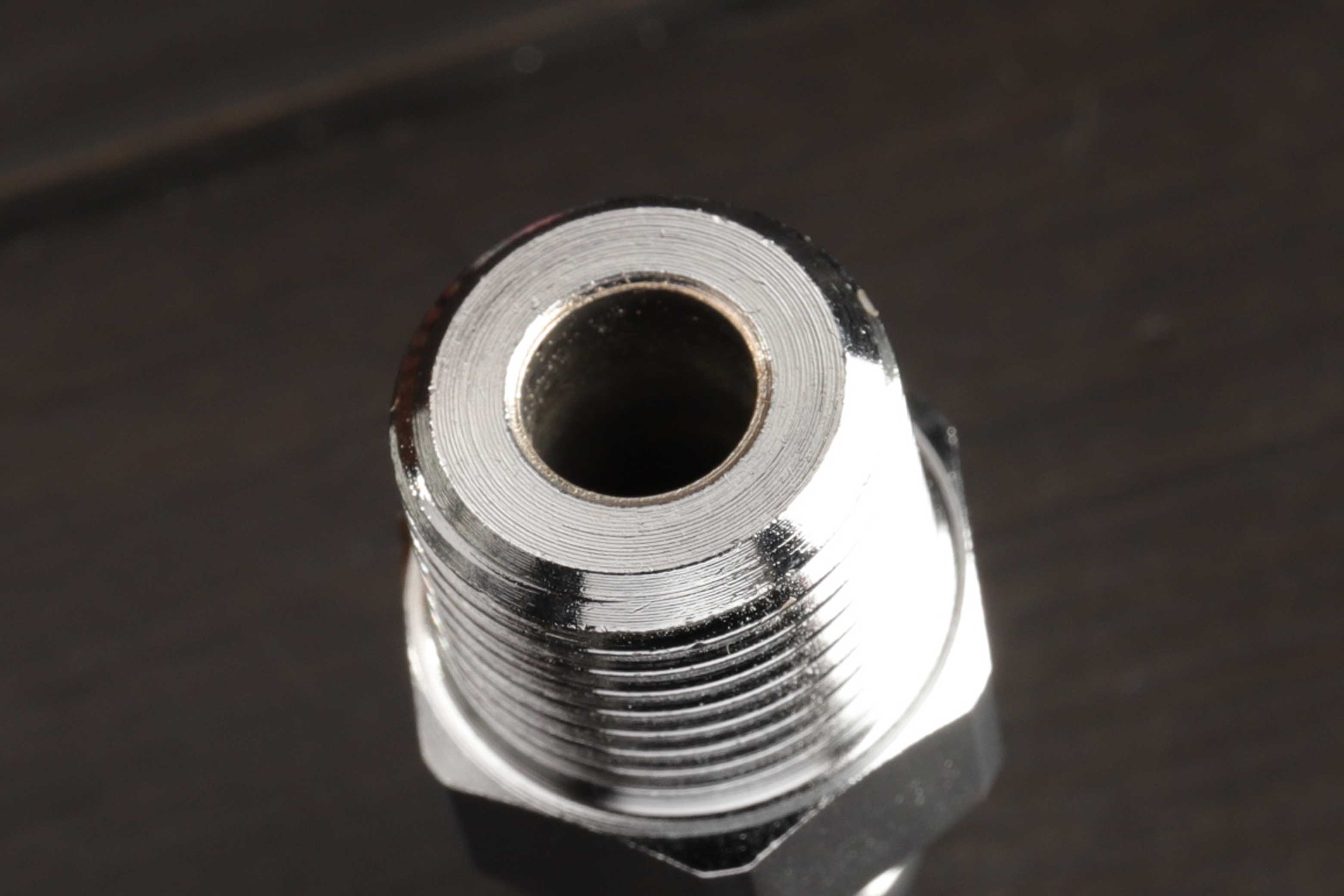 ヤマトエンジニアリング プラグカプラ 3/8 BLY-23PM