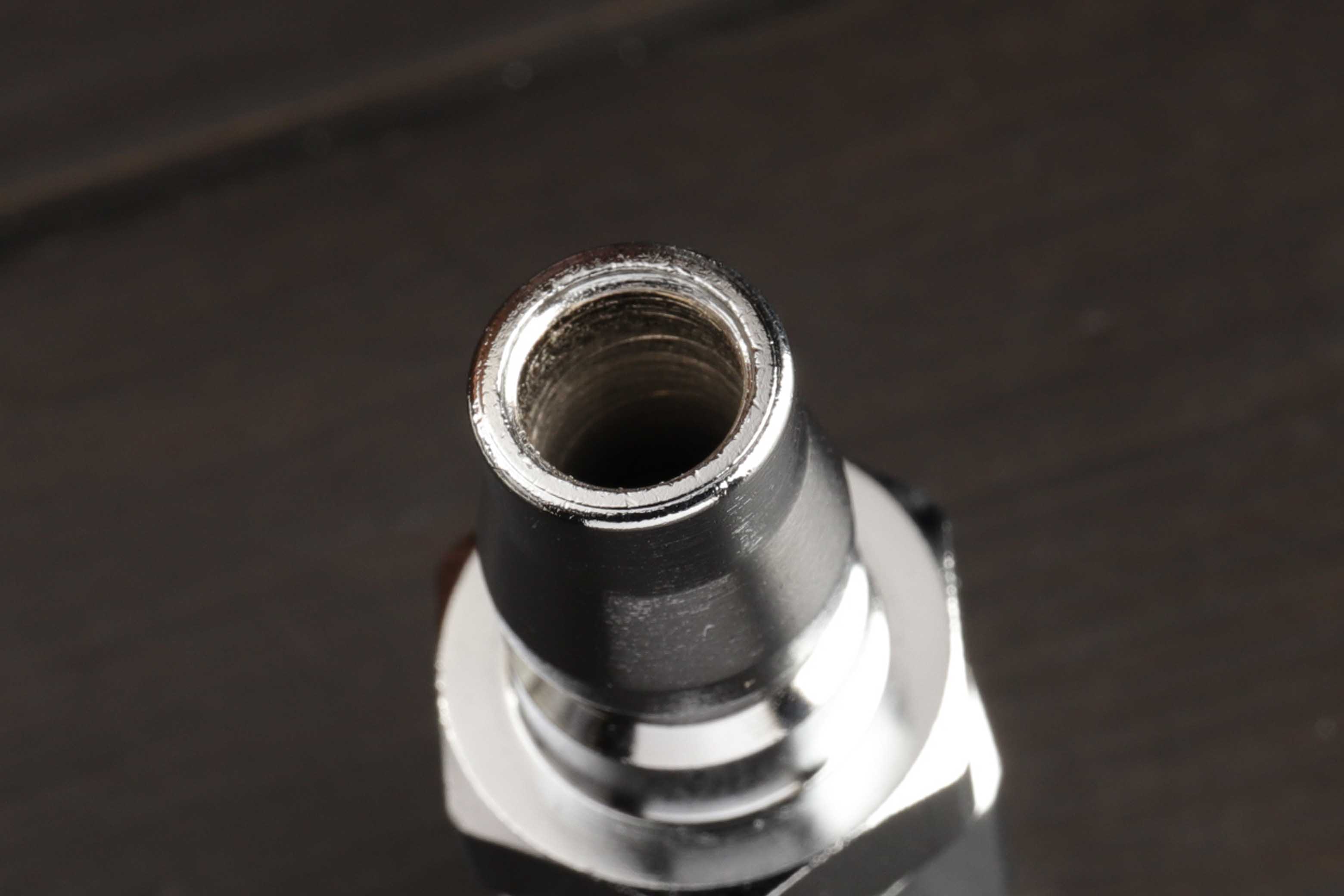 ヤマトエンジニアリング プラグカプラ 3/8 BLY-23PN