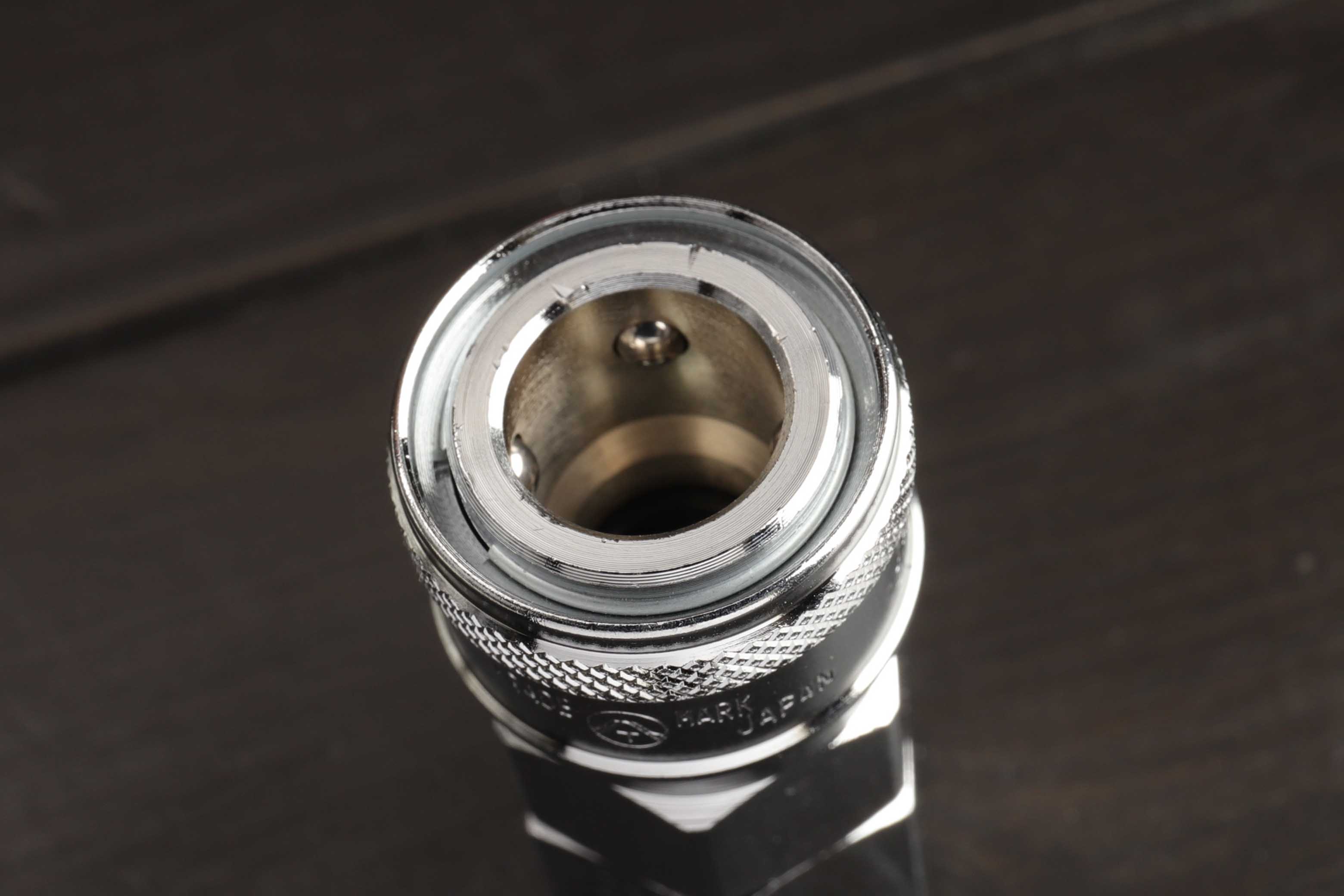 ヤマトエンジニアリング プラグカプラ 3/8 BLY-23SF