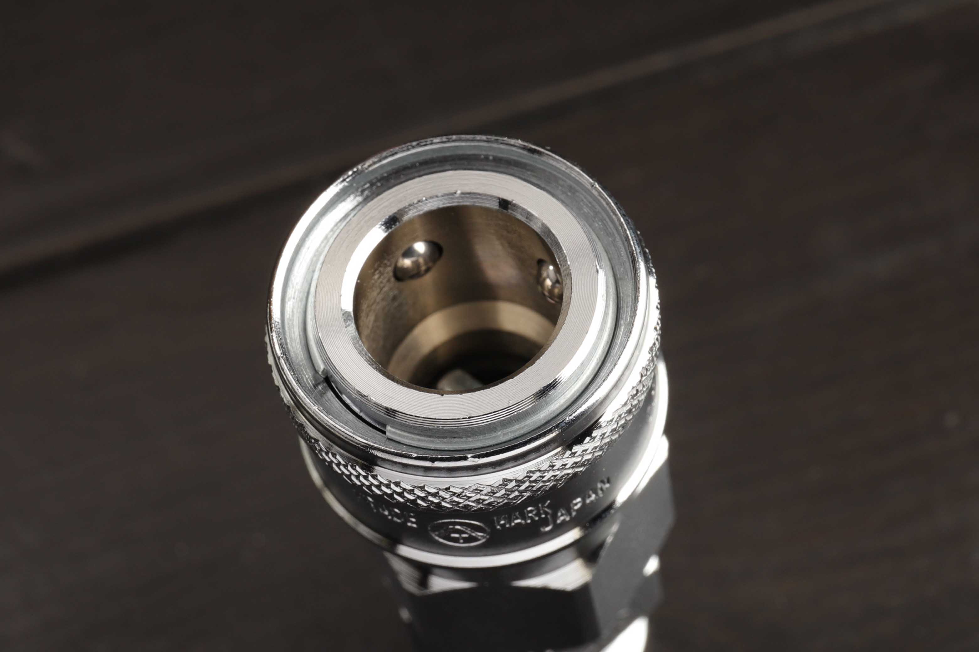 ヤマトエンジニアリング プラグカプラ 3/8 BLY-23SM