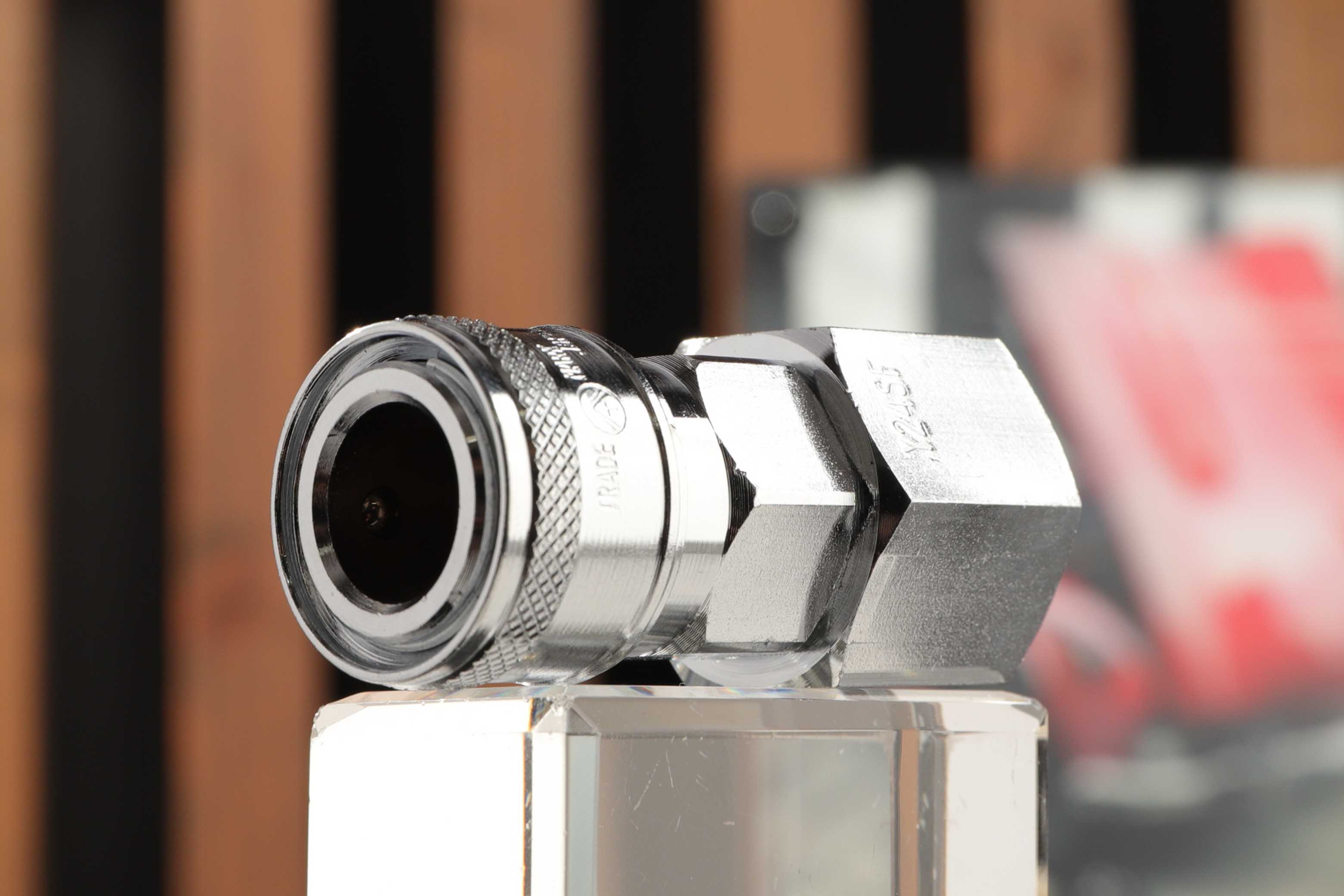 ヤマトエンジニアリング ソケットカプラ 1/2 BLY-24SF