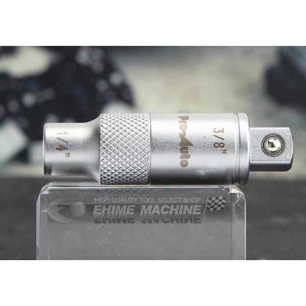 プロオートのアダプターの画像3