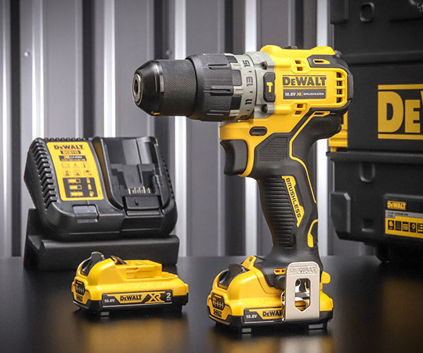 DEWALT DCD706D2-JP 10.8V ブラシレス・振動ドリルドライバー デウォルト 電動工具 DeWALT 穴あけ ブラシレスモーター DIY