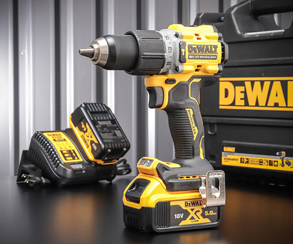デウォルト DCD850P2T-JP ブラシレス振動ドライバー 5.0Ahバッテリー2個・充電器付 18V XR Li-ion DEWALT 充電式