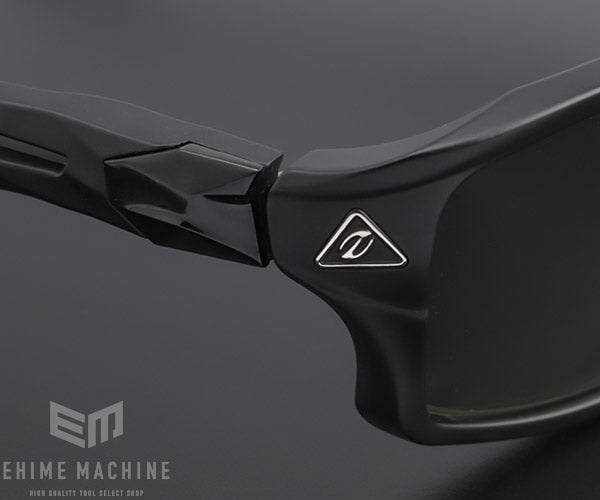 ZEAL OPTICS ジールオプティクス 偏光サングラス STELTH ステルス トゥルービュースポーツ マットブラック F1920