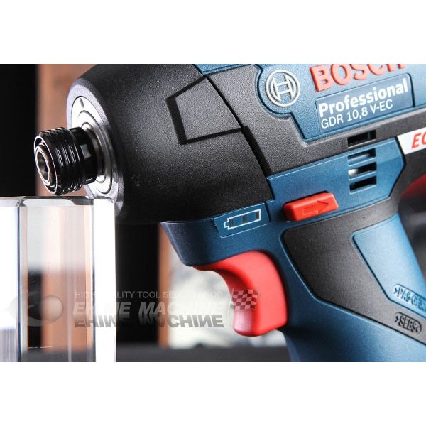 ボッシュ のインパクトドライバーの画像3