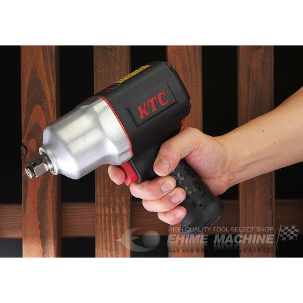 京都機械工具のコンポジットタイプのエアーインパクトレンチ画像2