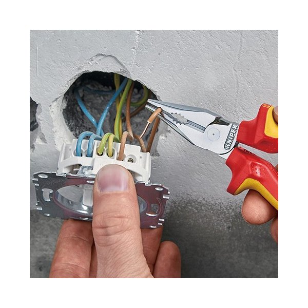 クニペックスのペンチの画像1