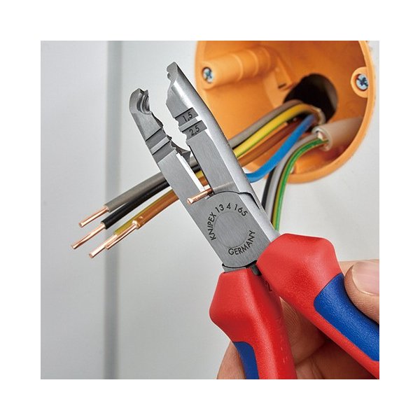 クニペックスのプライヤーの画像3