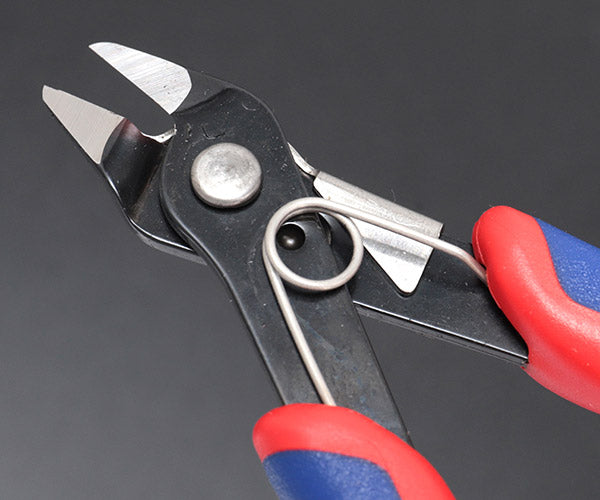 日本正規品 クニペックス スーパーニッパー クランプ付 (SB) (7871-125SB)(4003773013983) KNIPEX