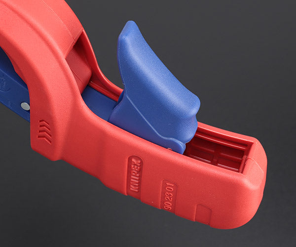 日本正規品 クニペックス プラスチックドレンパイプカッターDP50 (9023-01BK)(4003773087809) KNIPEX