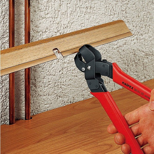 クニペックスのプライヤーの画像2