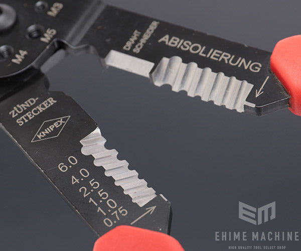 クニペックスのプライヤーの画像2