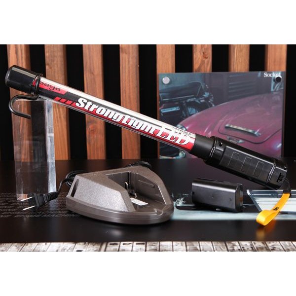 SAGA ストロングライトLEDコードレスタイプ LB-LED8A