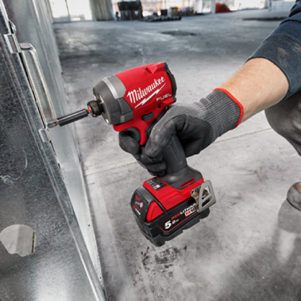 日本正規品 ミルウォーキー M18 FUELインパクトドライバー (M18 FID3-0X0 JP)(4573592031234) milwaukee