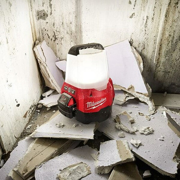 日本正規品 ミルウォーキー M18 ワークライト(本体のみ) (M18 TAL-0 APJ)(4573592040014) milwaukee