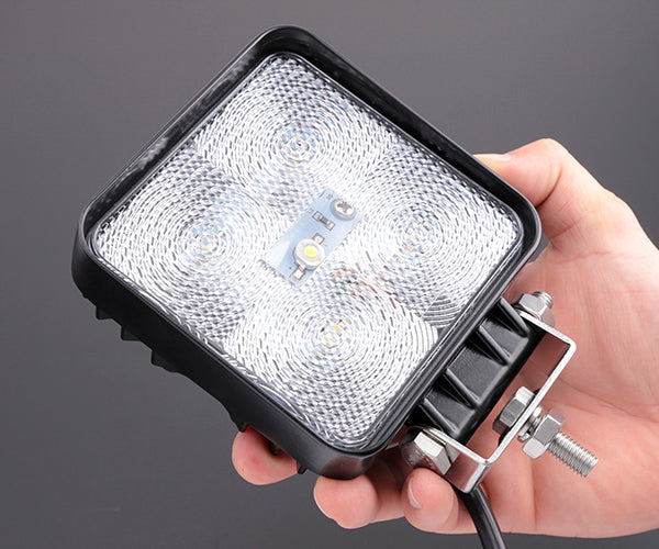 カシムラ LEDワークライト 角 作業灯 DC12/24V車対応 15W 975lm ML-2