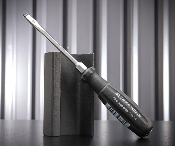 日本正規品 PBスイスツールズ スイスグリップ貫通式ドライバー マイナス 先端幅6.5mm (8102.DN4-100) (7610733286416)