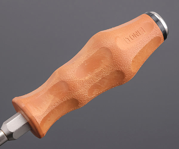 TONE 木柄ドライバー スベランドライバー(貫通) 刃先No.3 軸長150mm 全長258mm (PWPD-003)(4953488409680) トネ