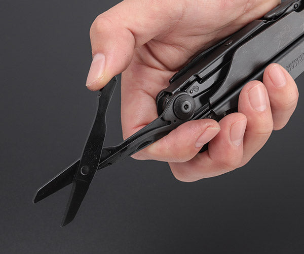 LEATHERMAN レザーマン サージ ブラック SURBK-NM ナイロンケース付き 国内正規品