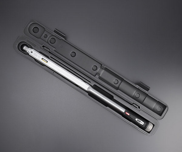 TONE プレセット形トルクレンチ(ダイレクトセット・差替式) トルク調整範囲40~300N・m (T22D300)(4953488386851) トネ