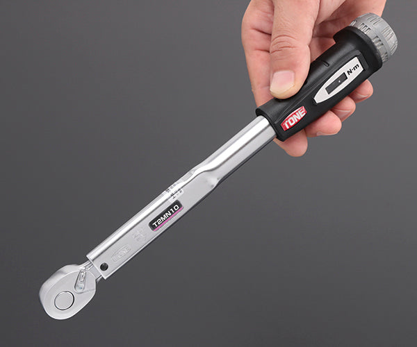TONE プレセット形トルクレンチ(ダイレクトセットタイプ) トルク調整範囲2~10N・m 最小目盛0.2N・m 差込角6.35mm (T2MN10-QL)(4953488421453) トネ