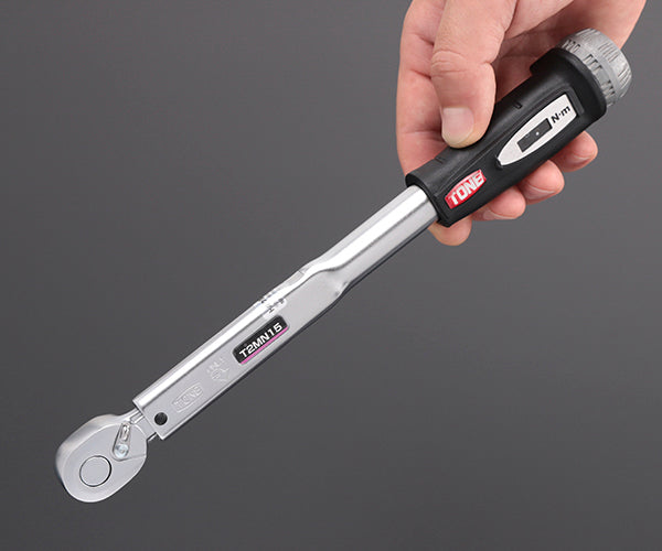 TONE プレセット形トルクレンチ(ダイレクトセットタイプ) トルク調整範囲3~15N・m 最小目盛0.2N・m 差込角6.35mm (T2MN15-QL)(4953488421460) トネ