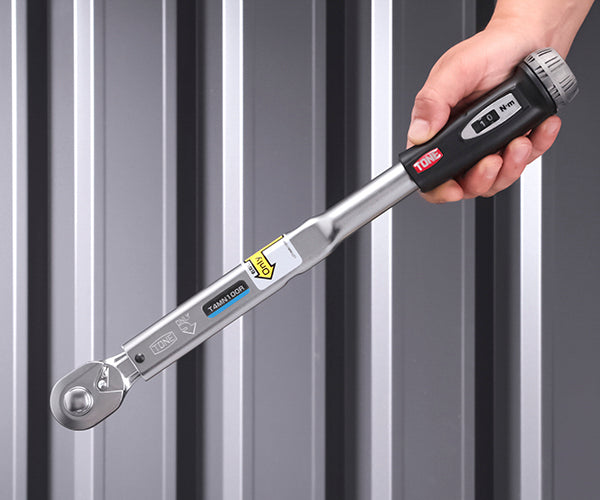 TONE プレセット形トルクレンチ ダイレクトセット・左右ネジ用 トルク調整範囲20~100N・m (T4MN100R)(4953488306699) トネ