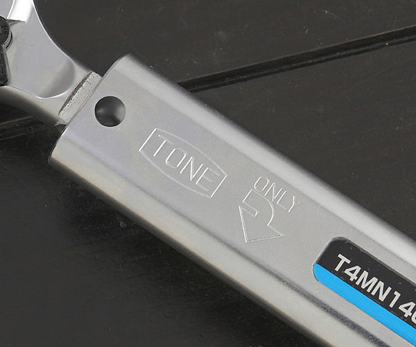 TONE プレセット形トルクレンチ(ダイレクトセット・コンパクトヘッドホールドタイプ) トルク調整範囲30~140N・m 差込角12.7mm (T4MN140CH-QL)(4953488421125) トネ