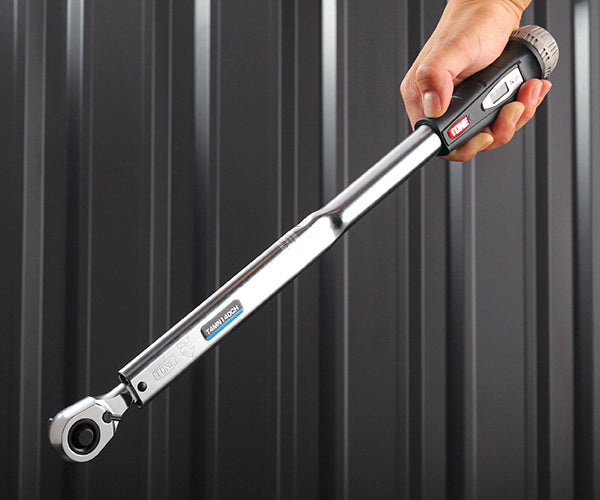 TONE プレセット形トルクレンチ(ダイレクトセット・コンパクトヘッドホールドタイプ) トルク調整範囲30~140N・m 差込角12.7mm (T4MN140CH-QL)(4953488421125) トネ