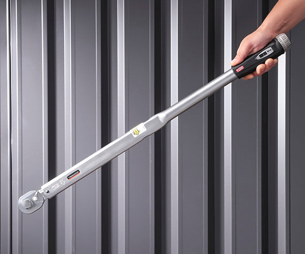 TONE プレセット形トルクレンチ ダイレクトセット・左右ネジ用 差込角19mm 全長716mm (T6MN300R)(4953488306729) トネ