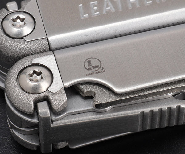 LEATHERMAN WAVP-N マルチツール WAVE+ ウェーブプラス ナイロンケース付き 国内正規品 レザーマン