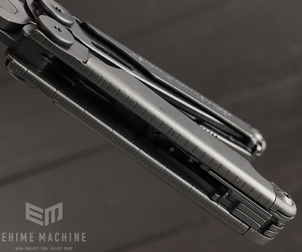 レザーマンのマルチツールの画像7