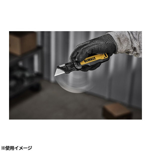 [26AW新商品] 日本正規品 デウォルト タフシリーズ プッシュ＆フリップ 折りたたみナイフ 金属製ハンドル (DWHT10991)(4536178923927) DEWALT