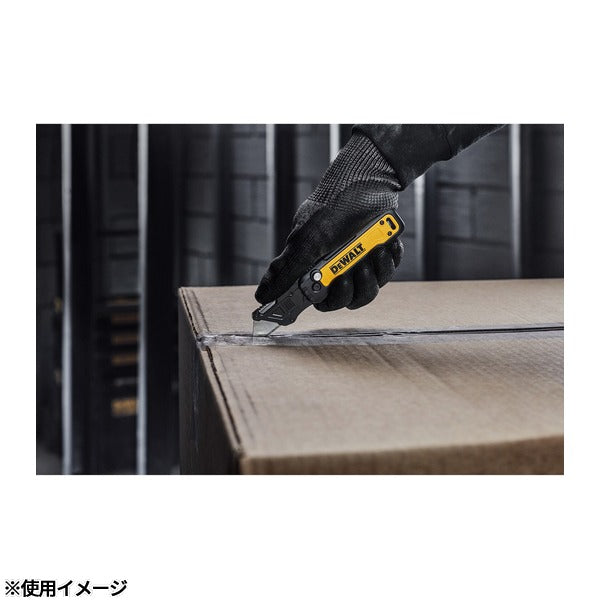 [26AW新商品] 日本正規品 デウォルト タフシリーズ プッシュ＆フリップ 折りたたみナイフ 金属製ハンドル (DWHT10991)(4536178923927) DEWALT