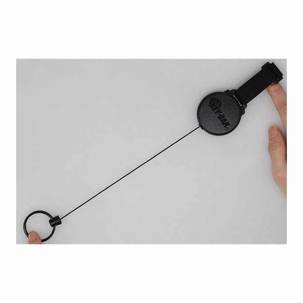 日本正規品 キーバック リトラクタブルキーチェーン SECURIT (0488-8221) (0088056917428) 48インチ MOLLE対応 フック＆ループストラップ ブラック 耐荷重225g 鍵15本対応 KEY-BAK