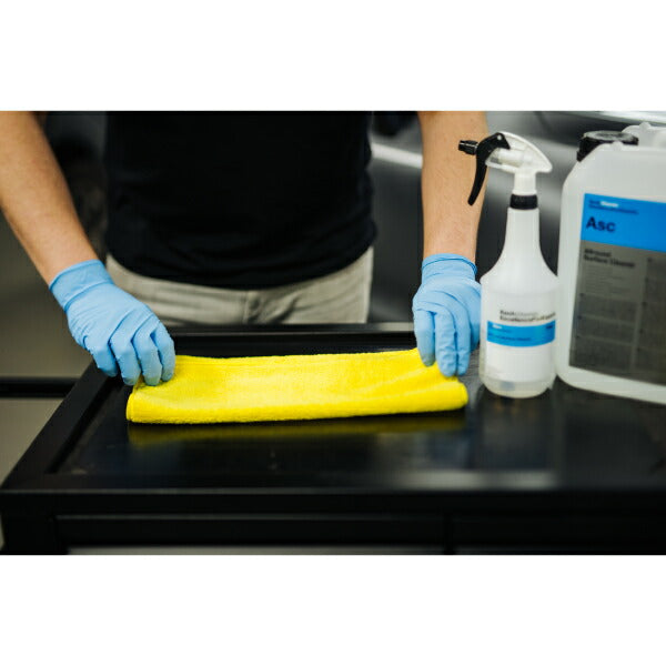 日本正規品 コッホケミー オールラウンドサーフェスクリーナー 500ml 内外装兼用 表面簡易クリーナー (KJ367500)(4260188686632) KochChemie