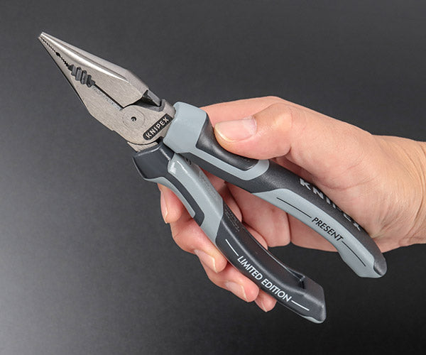 [26AW限定品] 日本正規品 クニペックス ニードルノーズペンチ 185mm PRESENT プレゼントエディション ギフト 限定カラー (0822-185S01)(4003773094388) KNIPEX