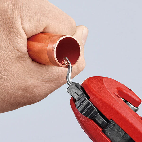 日本正規品 クニペックス パイプカッター チュービックス (9031-02SB)(4003773084686) KNIPEX
