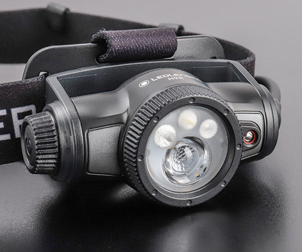 [26AW新商品] 日本正規品 レッドレンザー 充電式ヘッドライト H9R 2200ルーメン ALB搭載 デジタルフォーカス RGB補助光 (503355)(4058205043571) Ledlenser