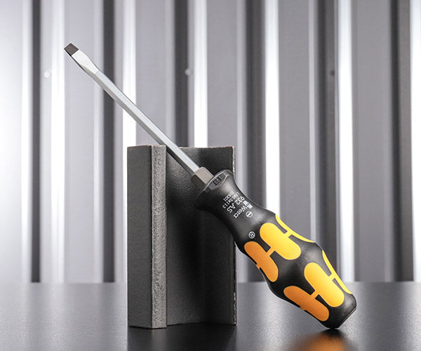 日本正規品 Wera 018301 932 AS  ネジノミ 貫通タイプ マイナスドライバー 先端サイズ1.0x5.5mm ネジ締め ハツリ タガネ 05018301001 ヴェラ ベラ