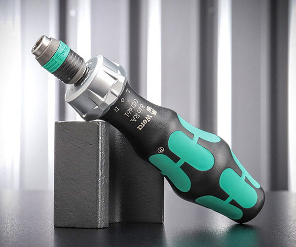 日本正規品 ヴェラ 1/4Hex/142mm ドライバーハンドル(ラチェット) (051461)(4013288156280) ベラ Wera